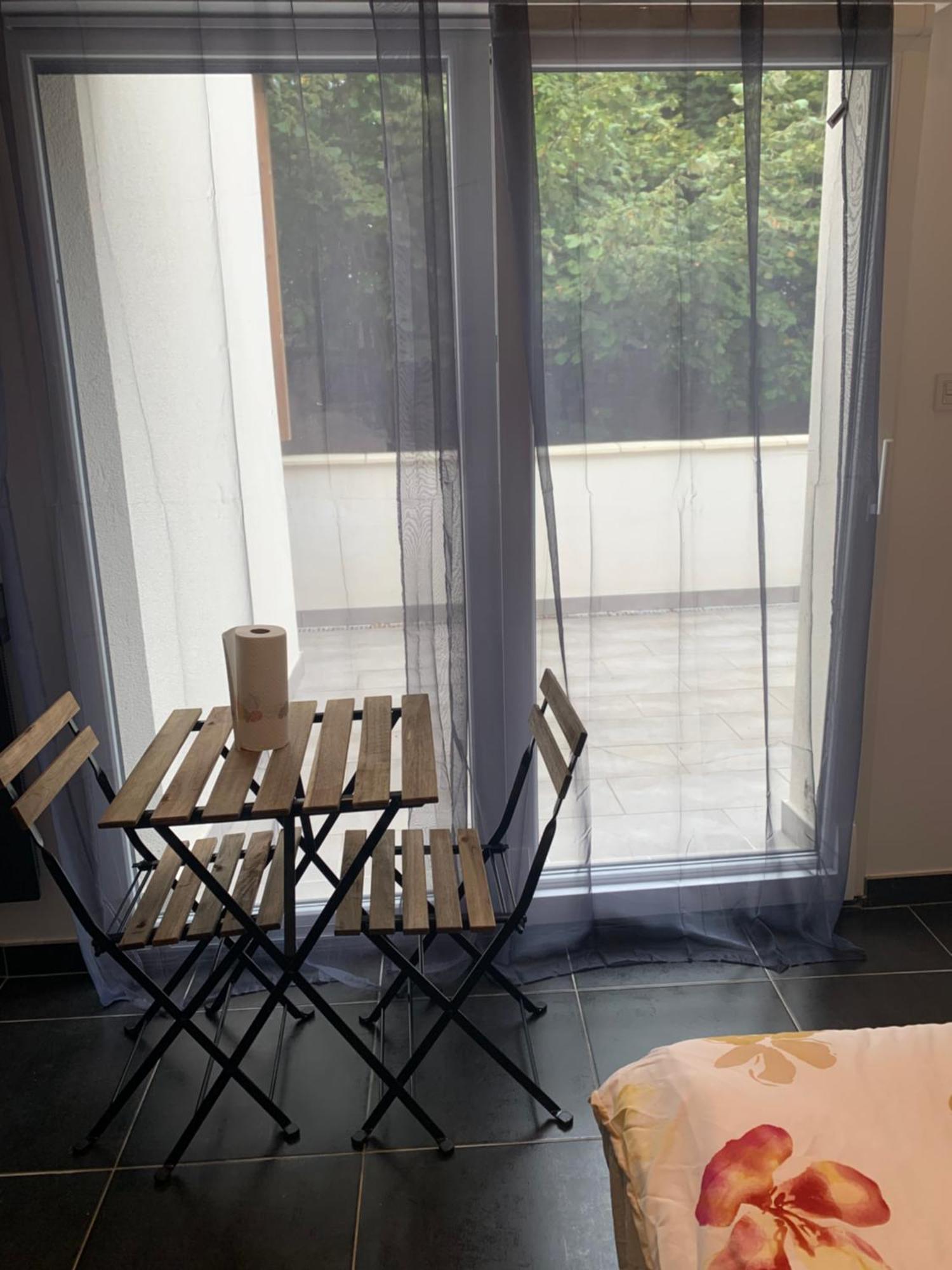 Jolie Maisonnette Avec Terrasse Nancy Centre Zewnętrze zdjęcie